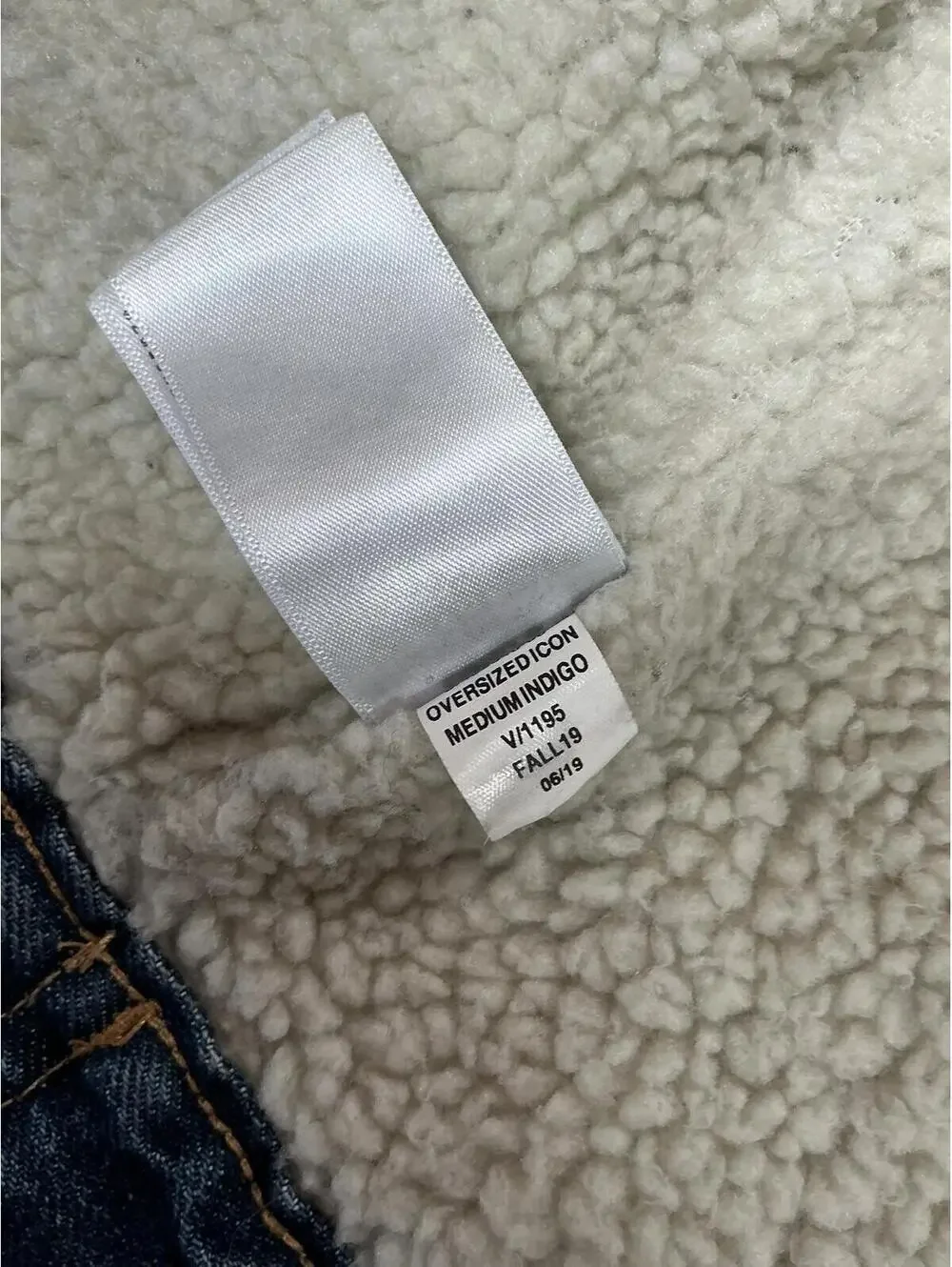 GAP Oversized Sherpa-Lined Denim Trucker Jacket Medium‎ Indigo Men's Size M